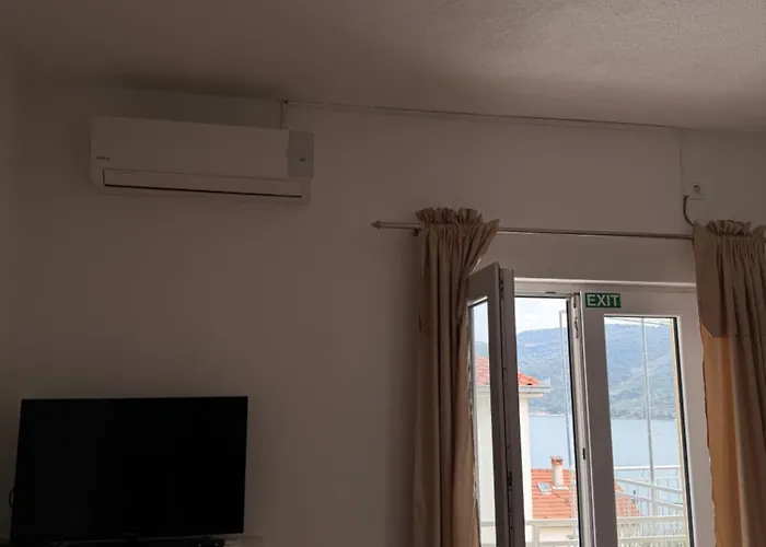 Lägenhet Vukelja Marina